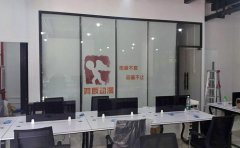 喷绘卷帘_办公室窗帘LOGO定制